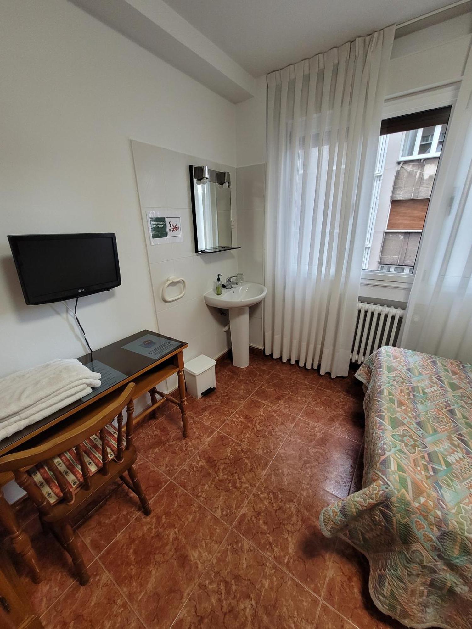 Hostal San Felix Хихон Екстериор снимка