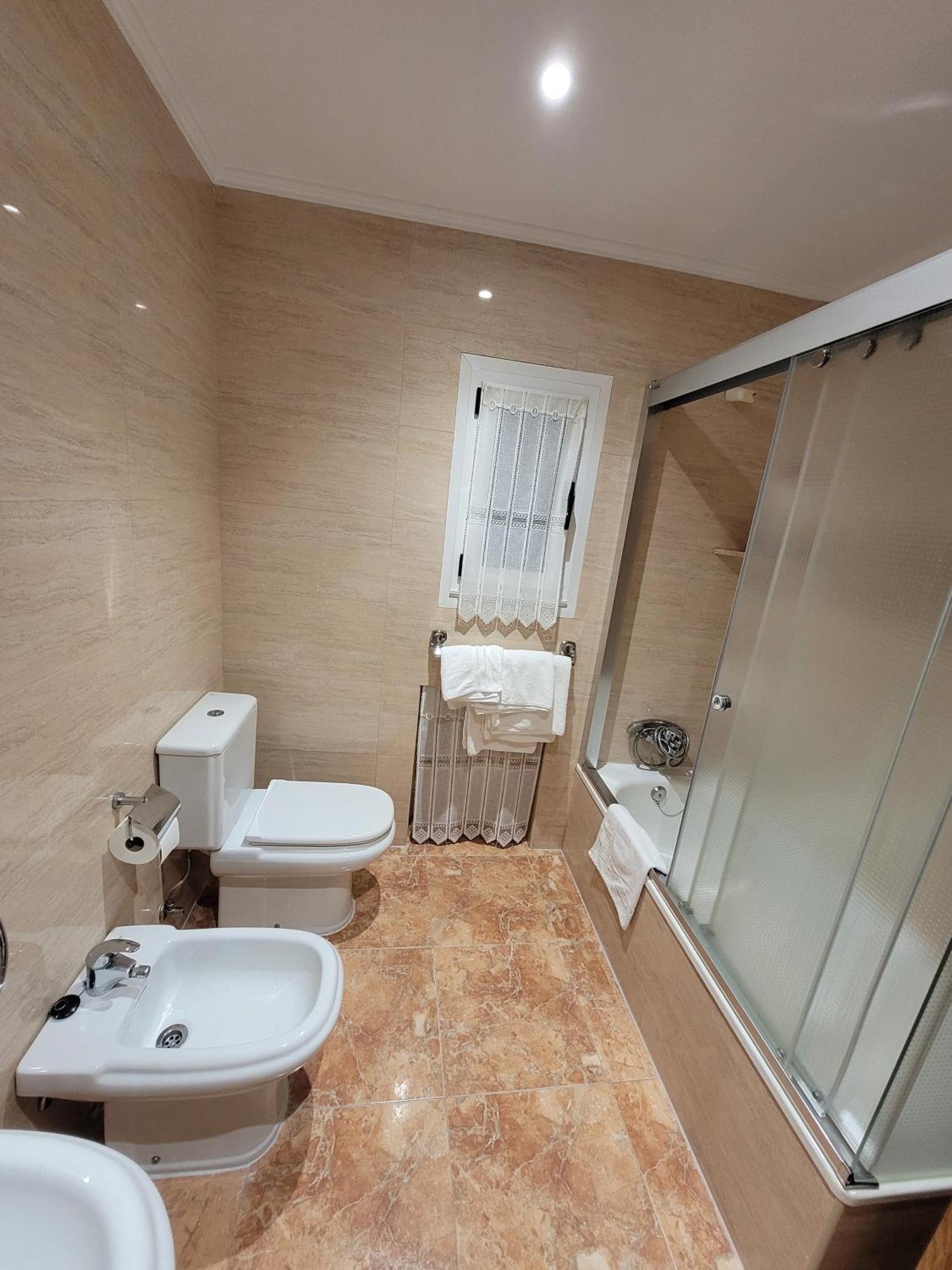 Hostal San Felix Хихон Екстериор снимка