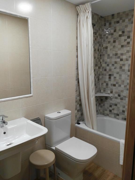 Hostal San Felix Хихон Екстериор снимка